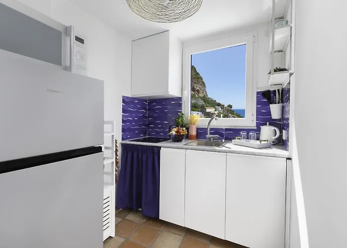 Πανσιόν Estate4home - Medusa